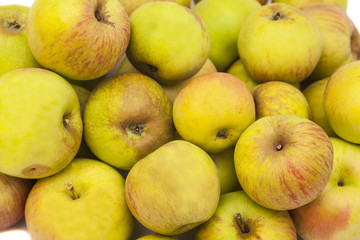 Green apples