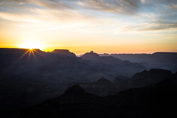 Obraz premium Lever de soleil sur le Grand Canyon