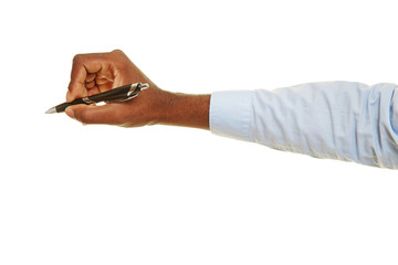 Hand schreibt mit Kugelschreiber