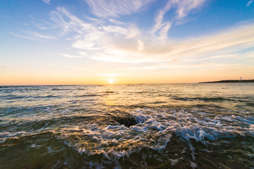 Obraz premium Dramatic sunset and beautiful coast, Okinawa, Japan