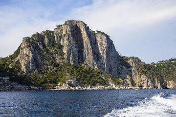 Fototapeta na wymiar cliffs of Capri island, Capri, Italy