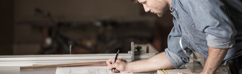 Writing on plan © Photographee.eu