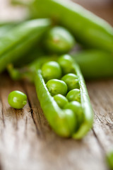 Grüne Erbsen 