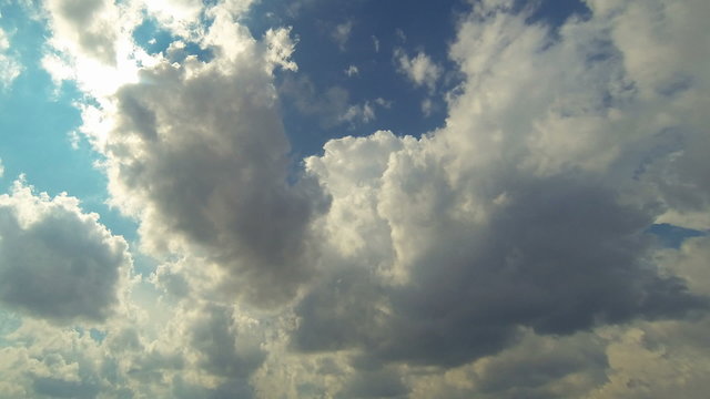 View of the sky and clouds 