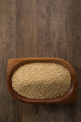 Portion of uncooked Quinoa and wey protein