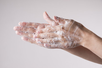 Wash male hands