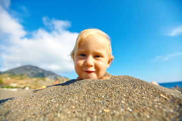 girl looks into the camera