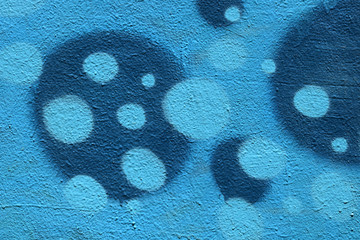 blue dots and circles pattern