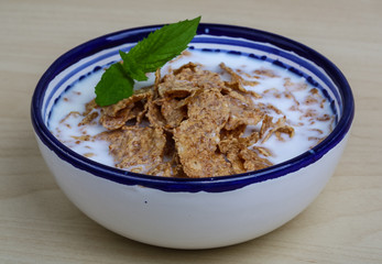 Cornfalkes breakfast