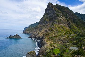 Fototapeta na wymiar Vistas de la costa en Madeira