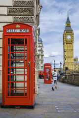 Fototapeta na wymiar Red phone box with Big Ben