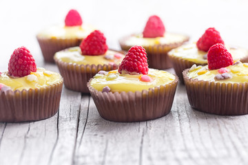 cupcake with raspberry