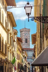 Selbstklebende Fototapeten Straße von Florenz, Toskana, Italien © QQ7