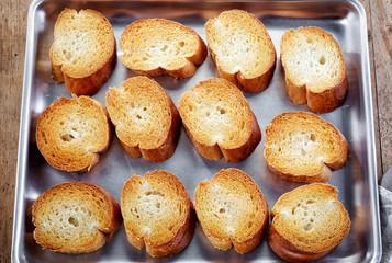 toasted bread slices