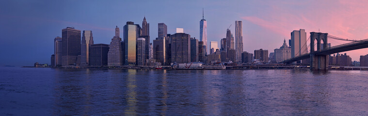 Fototapeta na wymiar NYC Manhattan financial district at the morning