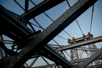 Naklejka premium Williamsburg Bridge, New York - Stahlbaukonstruktion
