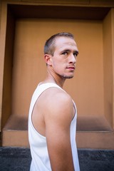 Obraz premium Portrait of a man in the city