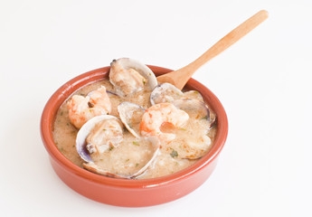 hake with prawns and clams