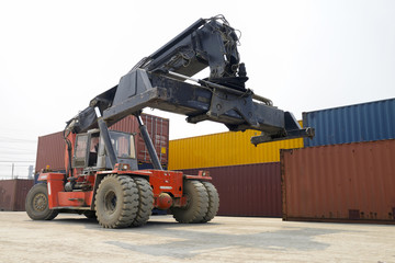 Container truck