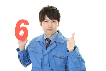 数字を持つ作業員