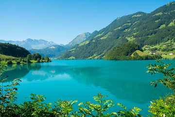 Fototapeta na wymiar Lungern Lake in Switzerland