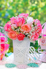 wedding decoration with rose bouquet