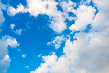 Obraz premium Cumulus clouds in the sky
