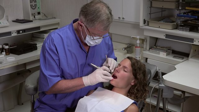dentist practice local anesthesia