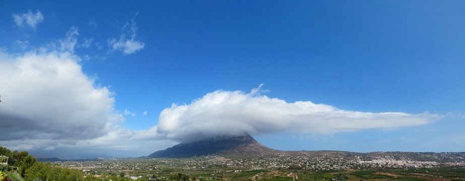 El Montg&oacute; encapotado
