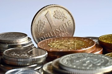 many of the coins and the 1 deutsche mark