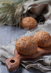 Rue bun with bran