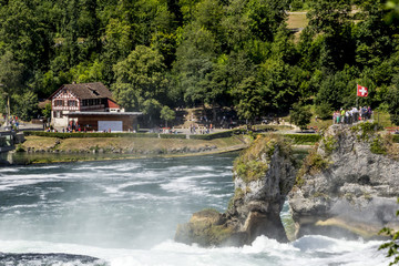 Fototapeta na wymiar Rheinfall - Neuhausen - Schweiz