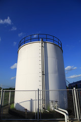 Oil storage tanks