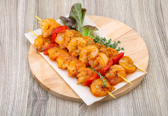 Raw prawn skewer