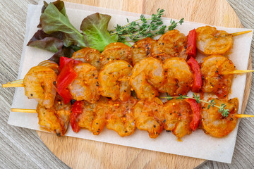 Raw prawn skewer