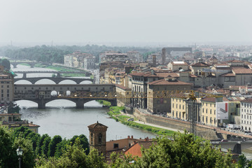 Fototapeta na wymiar Urban view of Ponte Vecchio - Florence - Italy