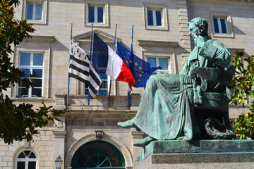 Quimper Hotel de Ville avec Laënnec