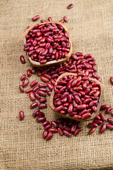 kidney bean in wooden bowl on sack cloth