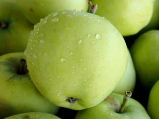 green apples