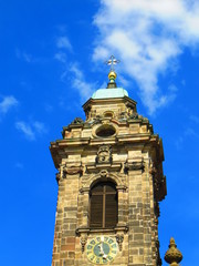 Fototapeta na wymiar Kirchturm Egidienkirche Nürnberg