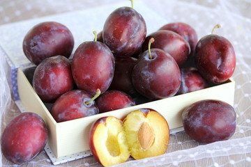 plums fruits