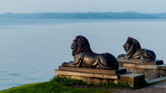 Bavarian lion in front of the Midgard house at Brahms Promenade in Tutzing on Lake Starnberg, Upper Bavaria, Bavaria, Germany