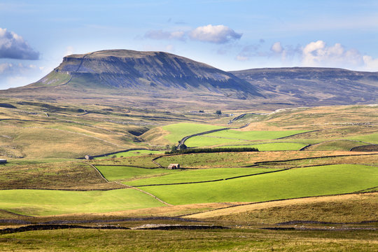 Pen Y Ghent From Above Langcliffe Near Settle, Yorkshire