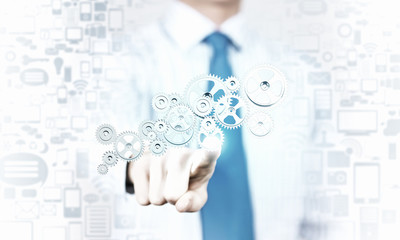 Activate working mechanism