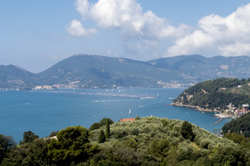 Fototapeta na wymiar Golfo di La Spezia - Liguria, Italia