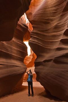 Upper Antelope Canyon, Tse' bighanilini, LeChee Chapter, Navajo Nation, Arizona