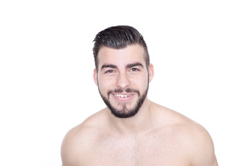 Fototapeta premium Junger mann mit schönen Zähnen lächelt 