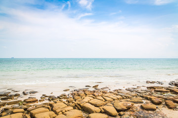 Rock and sea ( HDR processing effect )