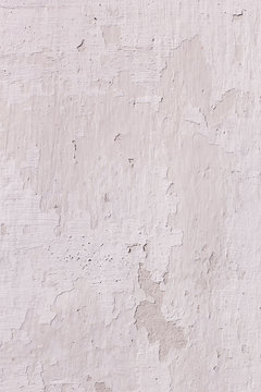 Cracked plastered wall