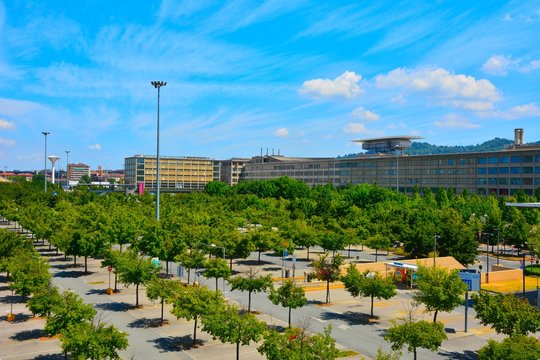 centre commercial, quartier lingotto, &agrave; turin en italie